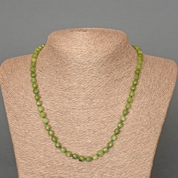 Prehnite Necklace, natural stone, faceted cube beads, diameter 5 mm ±, length 49 cm ±