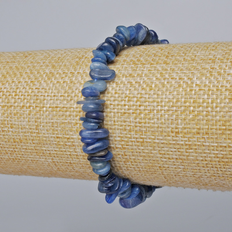Kianite Bracelet, natural stone chips, diameter 7x3 mm ±, length 18 cm ± (stretch)