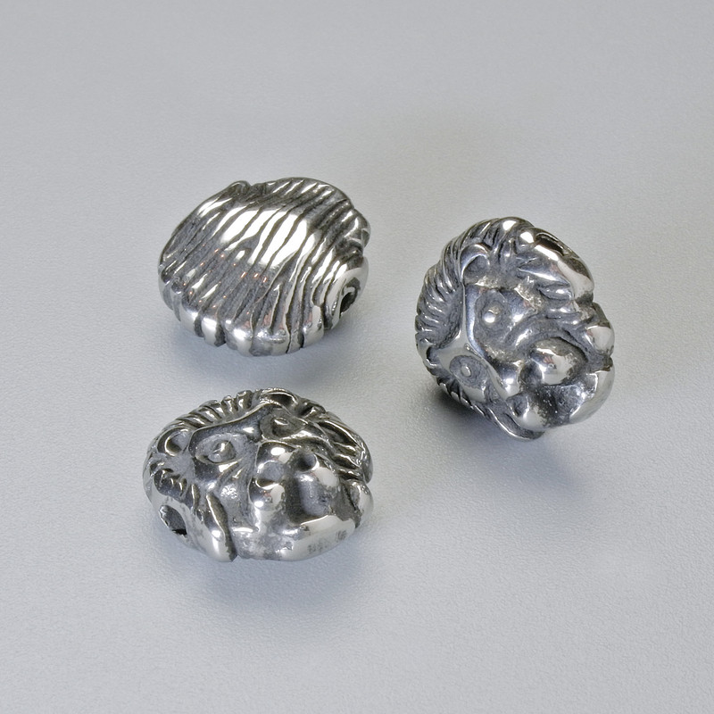 Bead-insert 'Lion' findings, diameter 12×11×6 mm ±, hole diameter 1.5 mm, silver-colored metal, 1 pc