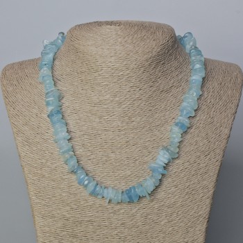Aquamarine necklace with natural stone chips, 12x3-10x4 mm, length 48 cm