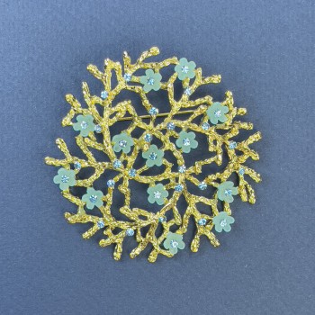 Brooch pendant with blue flowers and blue crystals, gold-tone metal, diameter 60 mm+