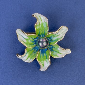 Flower Brooch, diameter 45mm, green enamel and pearl