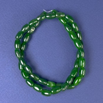 Chrysoprase barrel beads, 8x6 mm, 37 cm on beading thread