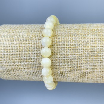 Stretch bracelet with smooth mother-of-pearl beads, 8 mm diameter, approximately 18 cm long