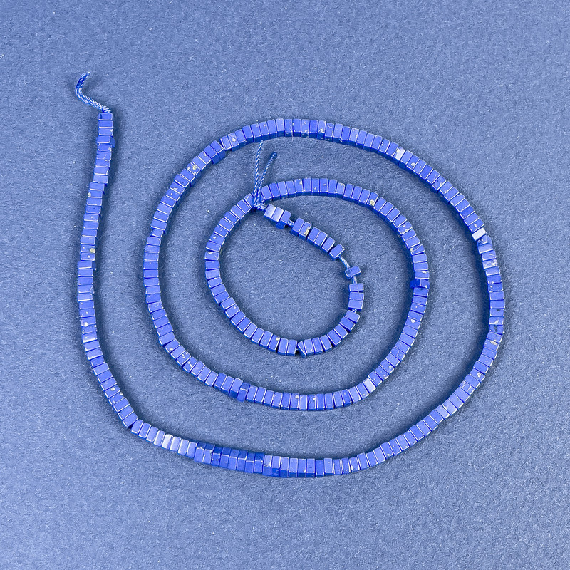 Azurite Beads Square Rondelle 2.5x1mm on a Thread, Length 39 cm+