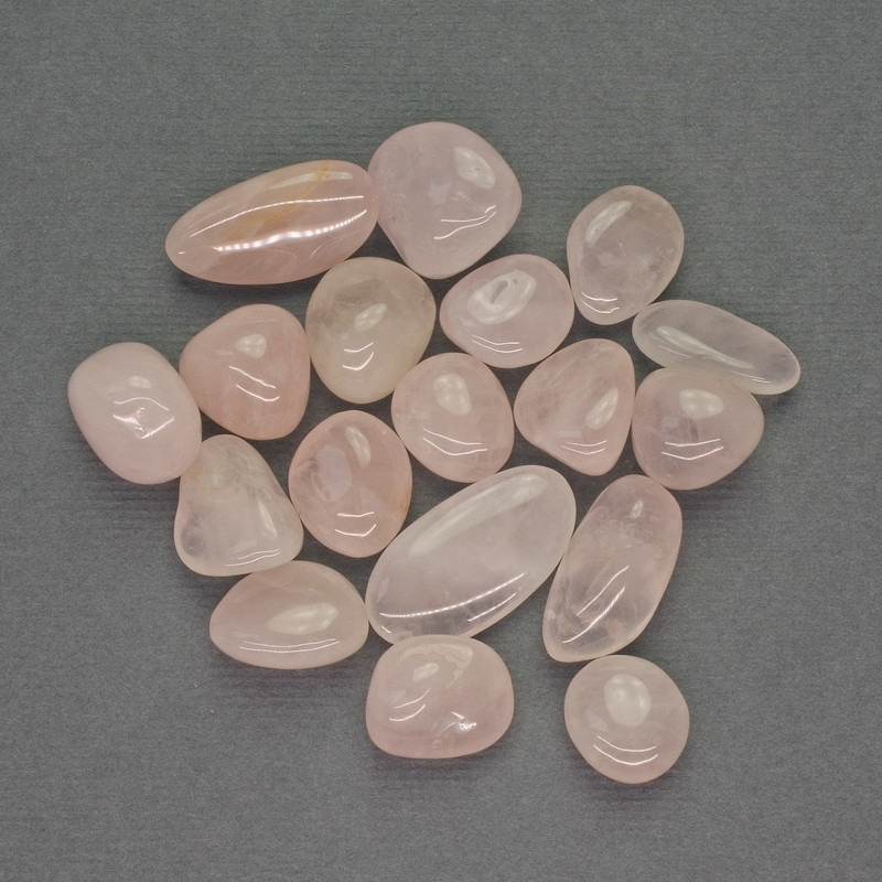Natural Pink Quartz - Undrilled Tumbled Chips 11-20×10 mm +/- (per 100 g +/-)