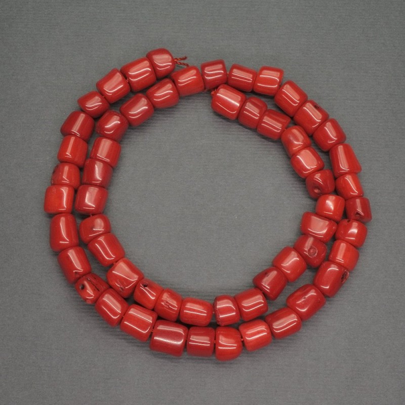 Natural red coral beads - briolette cut, 7x8 mm, length 40 cm