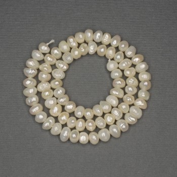 Freshwater White Oval Pearls on a Thread, Diameter 6-6.5 × 4.5 mm, Length 36 cm