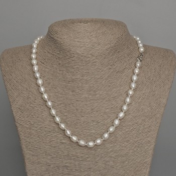 Necklace of natural freshwater pearls, oval, diameter 8×6 mm, length 46 cm ±, with a clasp
