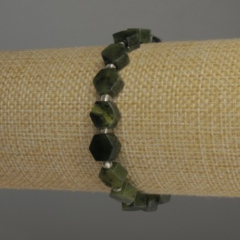 Canadian Jadeite Cells Bracelet, diameter about 8 mm, with 3 mm seed beads, length 18 cm, stretchy
