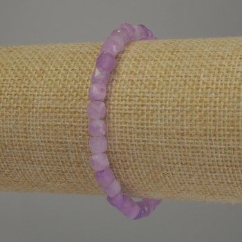 Kunzite bracelet with faceted cubes, 5×5 mm, 18 cm length, elastic