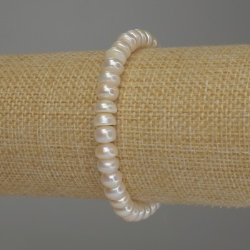 River Pearl Bracelet, diameter 7×5 mm, 5 mm ±, length 18 cm (stretch)