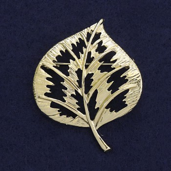 Leaf Brooch in Golden Metal 48x39mm+