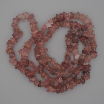 Strawberry Quartz Chip Beads, diameter 8–12×3–6 mm, length 80 cm ± on thread