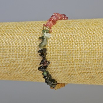 Bracelet with natural tourmaline chips, 6×2 mm diameter ± (stretch), length 18 cm+