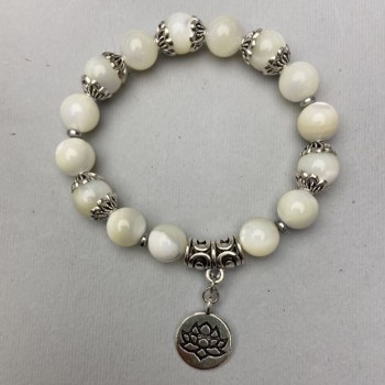 Mother-of-Pearl Bracelet with Smooth Beads 10mm ±, with Metal Inserts, Length 18mm ±, Stretch