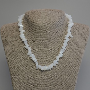 Moonstone chip necklace, diameter 8–14×3–5 mm ±, length 45 cm ± with clasp