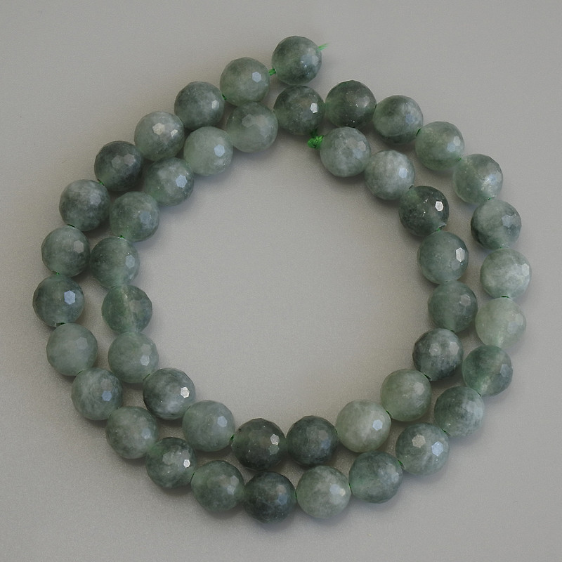 Nephrite beads on thread, faceted ball, 8mm, length 38cm