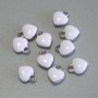 Heart-shaped pendant with white enamel and silvery metal, 6×8 mm diameter, pack of 10 pcs