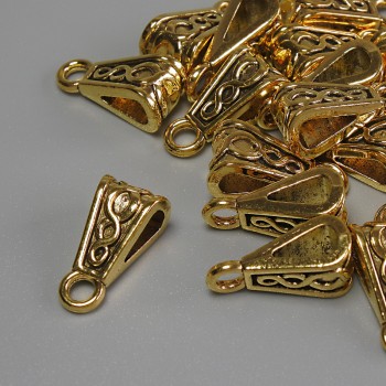Gold-colored pendant bail hardware, size 15×7 mm, hole diameter approx 2.7 mm, packaging 20 g (~18 pcs)