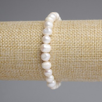 Bracelet with Freshwater Pearls 8-9x7-7, 5mm+-, length 18 cm +/- stretch