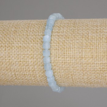 Aquamarine Faceted Cube Bracelet, 5×5 mm cubes, length 18 cm, stretch