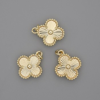 Shamrock Pendant 14×14 mm, 17 mm length, golden metal