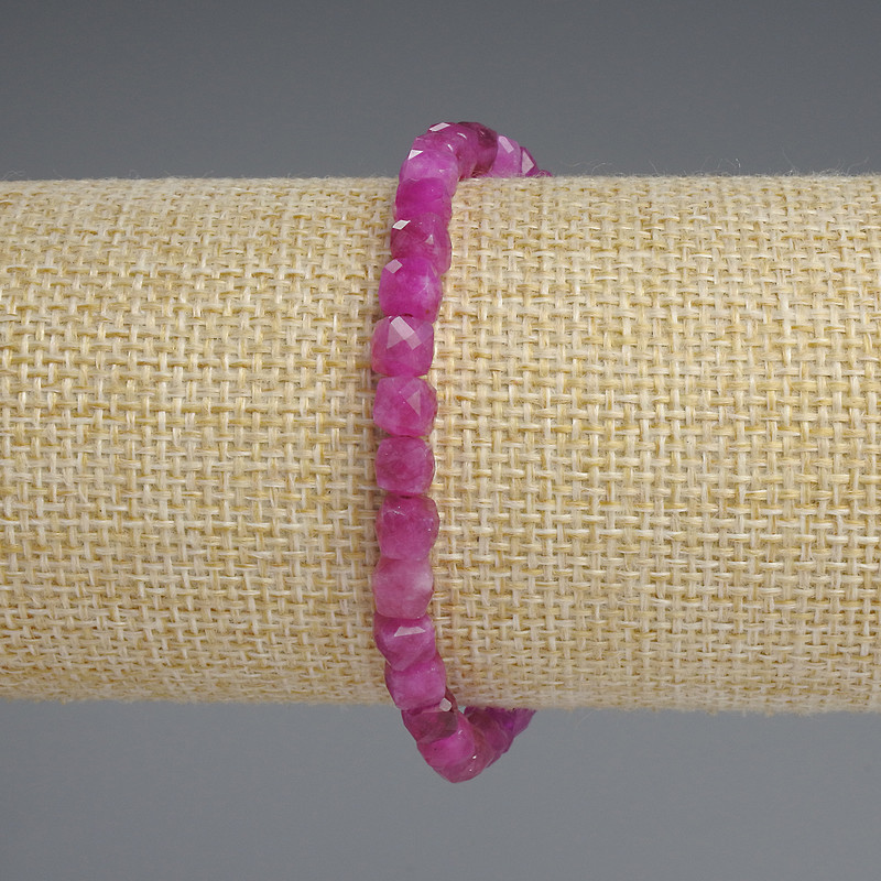 Tourmaline bracelet with faceted cube 5x5 mm, length 18 cm, stretch