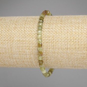 Faceted Grossular Bracelet with Cube-Shaped Beads, 4x4 mm, Length 18 cm, Stretch