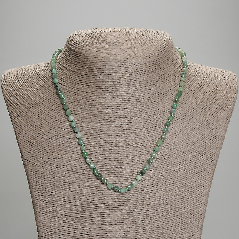 Emerald Necklace with Faceted Cube Beads, 4x4 mm, length 45 mm, with clasp