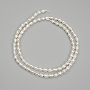 River Pearl Beads, diameter 4.5–5×3–3 mm, 5 mm on thread, length 36 cm