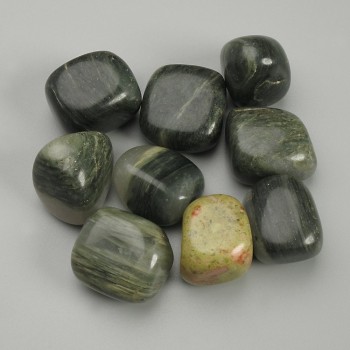 Natural Seraphinite Stone - Faceted Nuggets Without Holes, 15-22×18-25 mm ± (per 100 g ±)