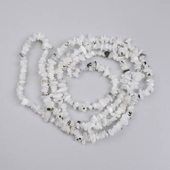 Adularia Beads - Chip-Size, diameter 4-7×2-4 mm, length 78 cm on beading thread