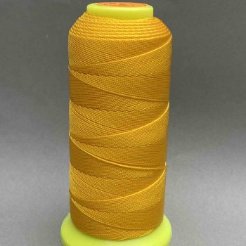 Orange nylon thread bobbin, 0.9 mm diameter, for crafts, 300 m