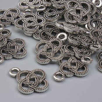 Pendant Celtic Knot, silver-tone metal, 17×13 mm, packaging 20 g (~23 pcs)