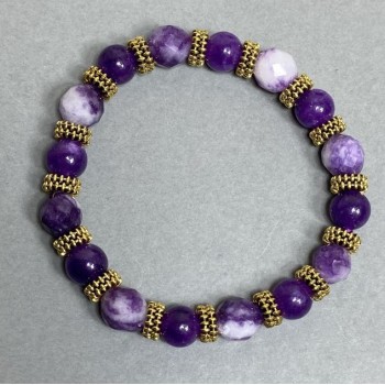 Sugilite bracelet with smooth 8mm beads and faceted 10×8mm beads, with metal inserts, 18 cm stretch