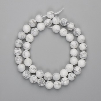 Cacholong Beads, Faceted Round, 8.5 mm Diameter, 37 cm Length on Thread