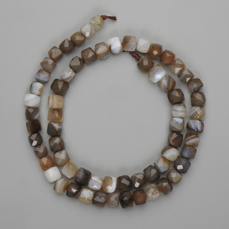 Agate Beads Faceted Cube 6x6 mm, Length 39 cm on thread