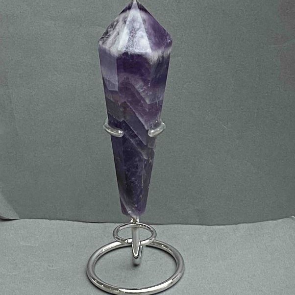 Cone-shaped Amethyst souvenir pencil with geodes, 134×36 mm ±183 g, with stand