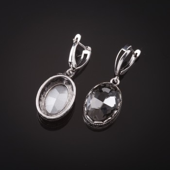 Earrings with gray crystals in a 'tooth' setting, oval stone 2 x 1.6 cm, length 4 cm