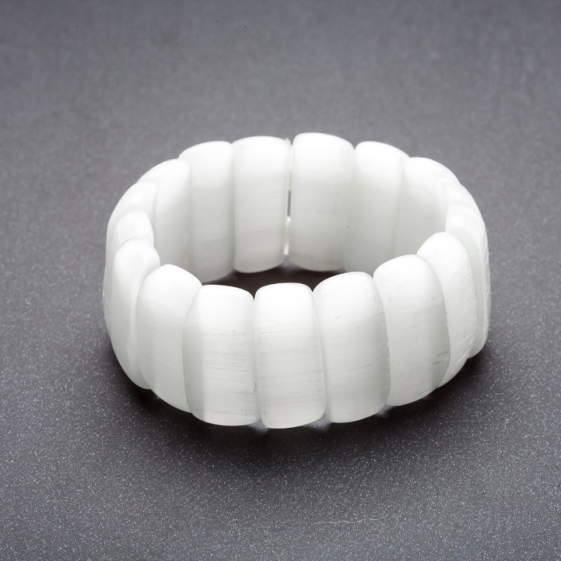 Pearl-colored Cat's Eye Bracelet on Elastic 'Link' 25×11mm