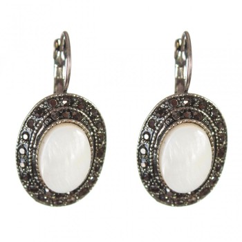 Clearance Earrings with Mother-of-Pearl in a 'Drip Silver' Setting, Oval Stone 2.5×1.9 cm, Length 3.5 cm