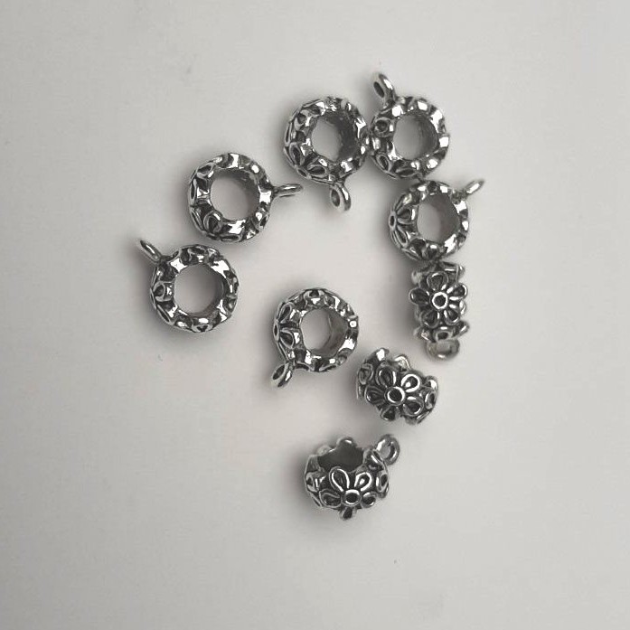 Flower-shaped bail holder, metal color "silver", inner diameter 6 mm, pack of 8