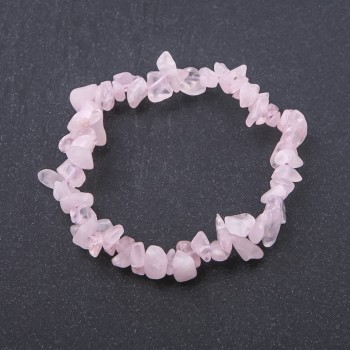 Bracelet with natural rose quartz chips on elastic, 7 mm diameter, 18 cm length