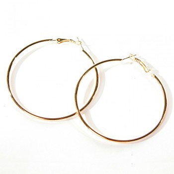 Gold-tone hoop earrings, diameter 7 cm
