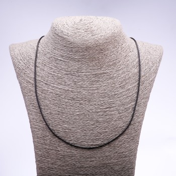 Price per pack / 10 pcs. Waxed cord (single piece), length 60–65 cm, diameter 1.5 mm