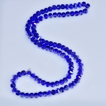 Crystal beads in Swarovski style, cornflower blue faceted ball with gasoline iridescence, diameter 5x4 mm, on a 48 cm strand