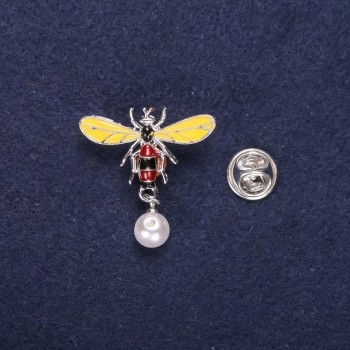 Brooch 'Bee' with pearl bead enamel, color yellow, brown and white, 29x32 mm, silver-toned metal