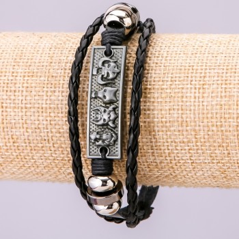 Bracelet 'Skulls', length 21 cm, thickness 15 mm black eco-leather
