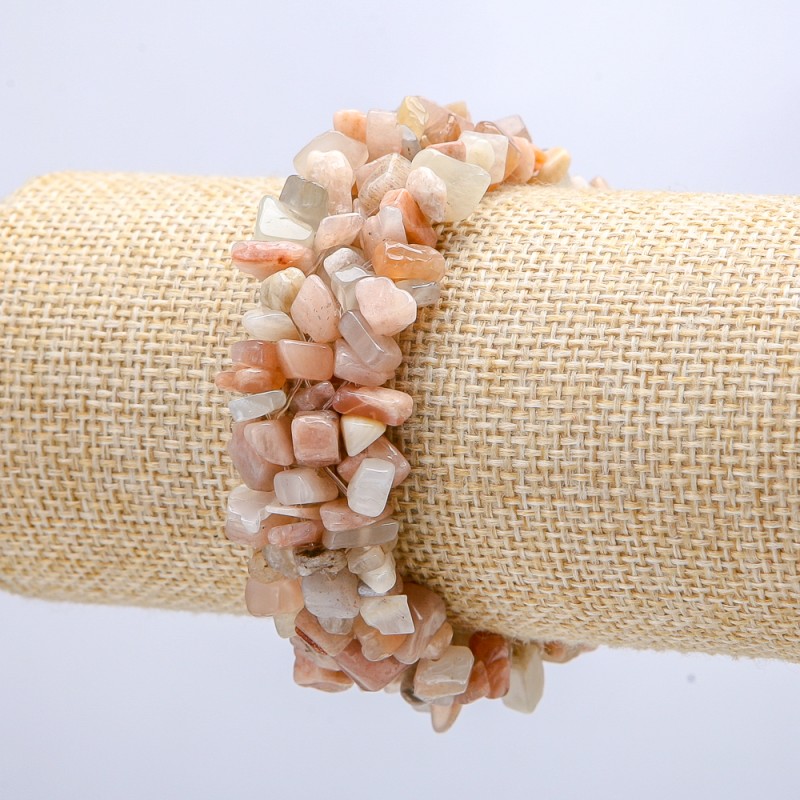 Wide bracelet made of natural selenite, chip-size 6 mm ±, circumference 18 cm, width 2 cm
